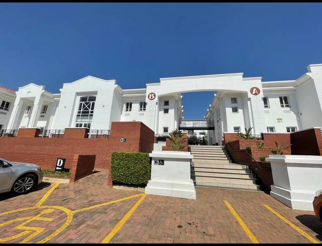 377M² OFFICE TO LET IN BRYANSTON